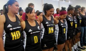 Gansbaai Academia - Die manne met die tanne